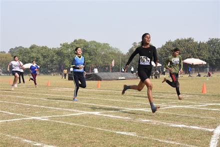 VINOD AND AMANDEEP KAUR BAG GOLD MEDALS IN 1500 M