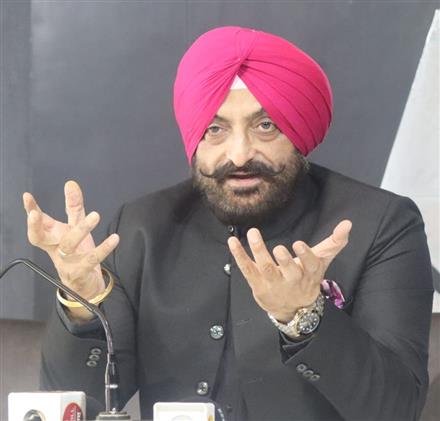 THE PROCESS OF ISSUING DRIVING LICENSE IN PUNJAB HAS BECOME A FARCE :  DR. KAMAL SOI