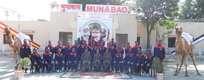 आर्मी डेजर्ट कोर द्वारा कैमल सफारी अभियान का आयोजन