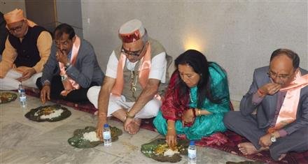 हिमाचल महासभा, चण्डीगढ़ के वार्षिक समारोह में बाबा बालक नाथ के रंग में रंगा ट्राईसिटी