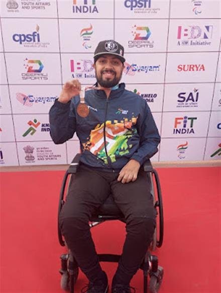 PRANAV SOORMA BETTERS ASIAN GAMES MARK TO WIN CLUB THROW GOLD