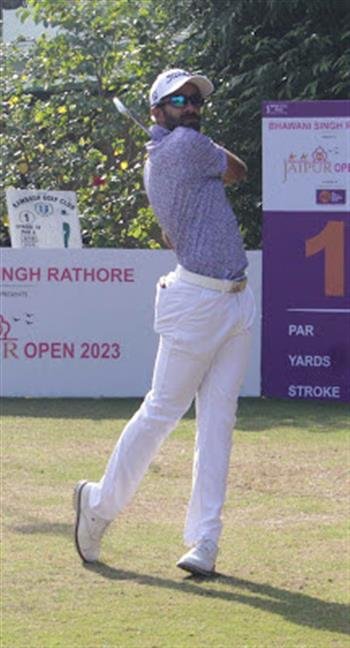 SAPTAK TALWAR FIRES 65 FOR HALFWAY LEAD