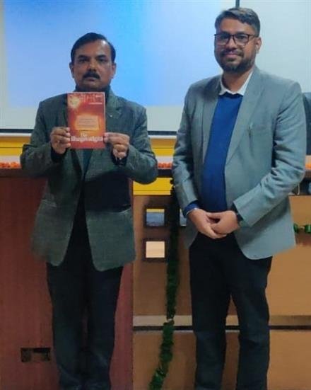 PU DEPTT. OF MICROBIOLOGY INTERACTION SESSION HELD DURING GLOBAL ALUMNI MEET