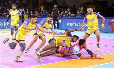 SUNIL STEERS JAIPUR PINK PANTHERS TO ONE-POINT WIN OVER TAMIL THALAIVAS