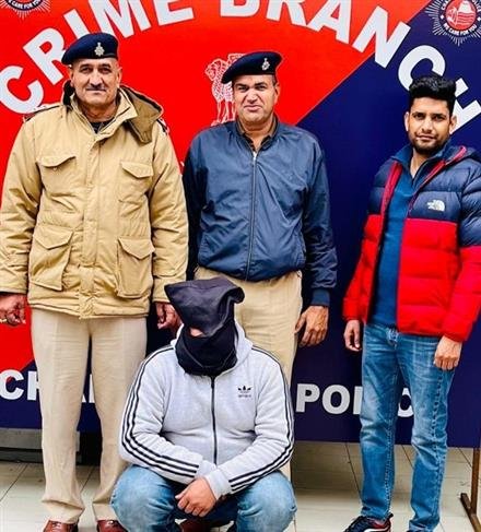 CHANDIGARH  POLICE ARRESTED  TARANTARN  YOUTH   WITH HERION