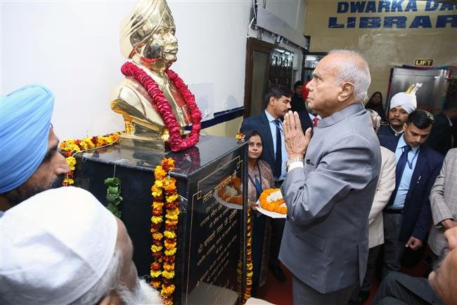 PUROHIT INAUGRATES ATTENDANT HALL, SCHOLAR HALL, PARK AND LIFT AT LAJPAT RAI BHAWAN