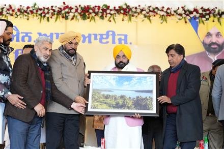 CM GIVES CLARION CALL TO NRIs TO BECOME ACTIVE PARTNER IN SOCIAL AND ECONOMIC GROWTH OF STATE