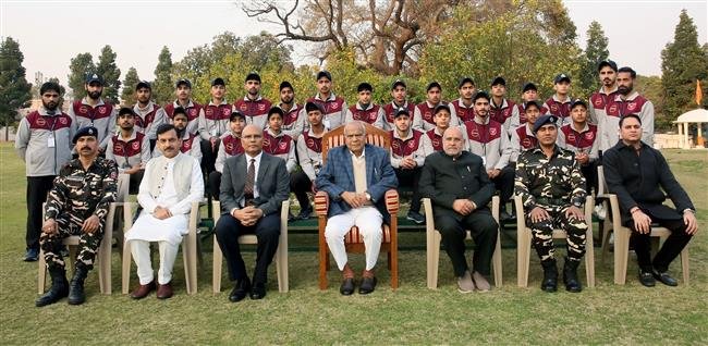STUDENTS FROM KASHMIR VALLEY MEET GOVERNOR UNDER GOI’S 'BHARAT DARSHAN STUDY TOUR PROGRAMME’