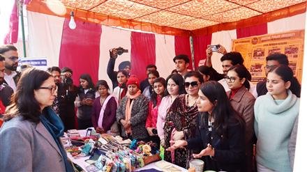 ROSE FESTIVAL AT PU: ROSE PRINCE & ROSE PRINCESS AND FANCY DRESS COMPETITIONS   HELD