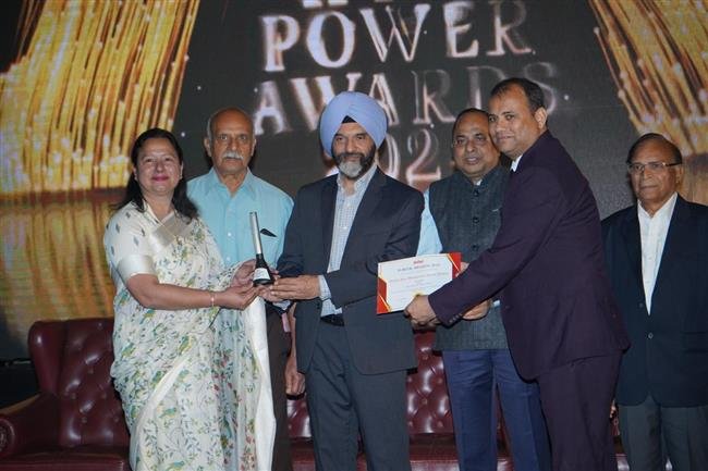BBMB BESTOWED WITH “BEST HYDRO POWER DEVELOPER” AWARD