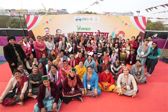 सरस मेला हुआ सम्पन्न, करीब 72 लाख रुपये की हुई बिक्री