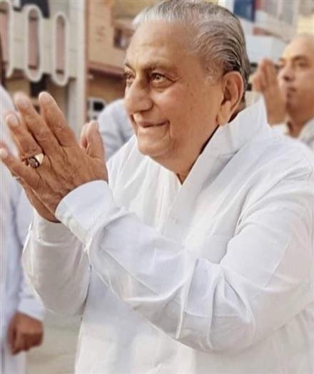 HUNDREDS OF PEOPLE BID A TEARFUL ADIEU TO RADHESHYAM