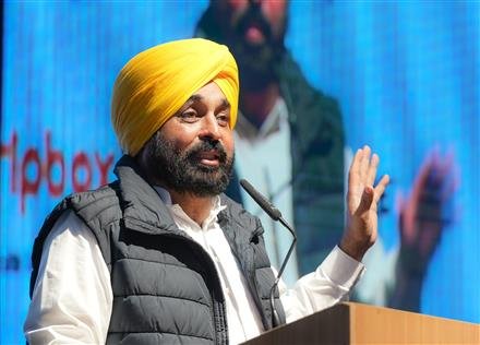 USE YOUR NEW IDEAS AND INNOVATIONS TO BECOME ACTIVE PARTNERS IN SOCIO ECONOMIC GROWTH OF STATE: CM EXHORTS YOUTH