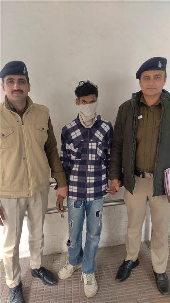 CHANDIGARH POLICE NABBED TWO AMONG JUVINILE ON STEELING TWO WHEELERS