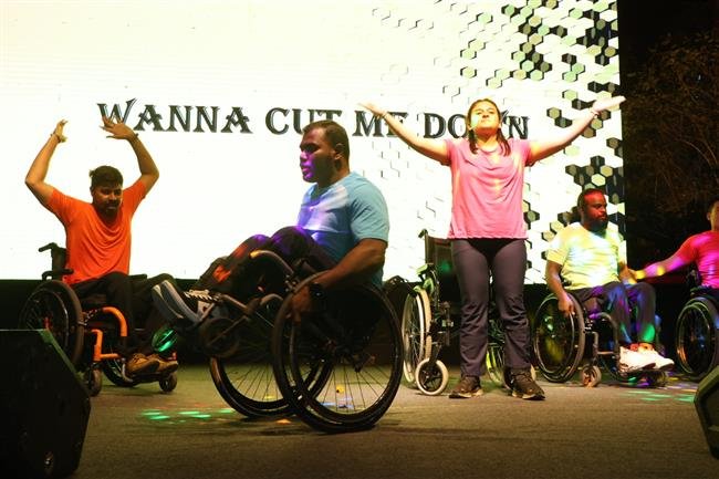 INDIA’S FIRST BAND ON WHEELS AND A DANCE PERFORMANCE BY THE WHEELCHAIR USERS LEAVE AUDIENCE SPELLBOUND