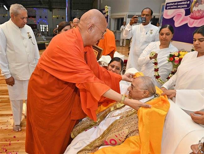 DADI RATAN MOHINI HONOURED WITH DR. ABDUL KALAM WORLD PEACE AND MAHAKARUNA AWARD