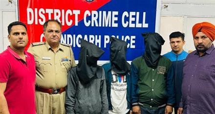 CHANDIGARH POLICE NABBED FOUR DRUG PEDDLERS AMONG TWO HIMACHAL RESIDENTS WITH CHARAS AND HEROIN