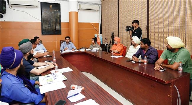 CHANDIGARH LOKSABHA SEAT: 19 CANDIDATES IN POLL FRAY, SYMBOL ALLOTTED