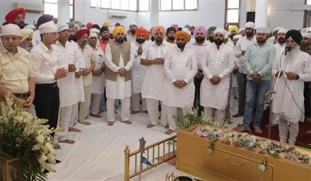 LAST RESPECTS PAID TO RAKESH YADAV, PRAYER ATTENDED BY CHIEF MINISTER BHAGWANT SINGH MANN AND OTHER PERSONALITIES