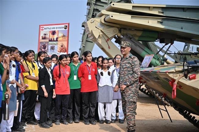 WEAPON & EQUIPMENT DISPLAY TO MARK 25TH KARGIL VIJAY DIWAS