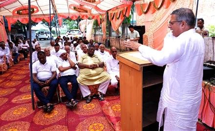 ALL GOVT AGRICULTURAL SERVICES WILL BE AVAILABLE AT VILLAGE LEVEL: CHAUDHARY KANWAR PAL