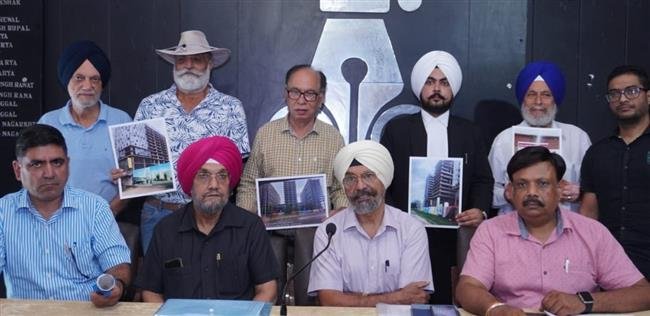 WORLD TRADE CENTER OF MOHALI EMBEZZLED BILLIONS OF INVESTORS' MONEY, ALLEGES ALLOTTEES ASSOCIATION