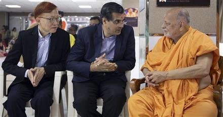 BAPS SWAMINARAYAN MANDIR HONG KONG CELEBRATES DASHABDI MAHOTSAV