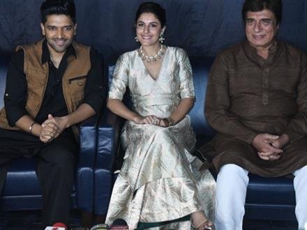 RAJ BABBAR MAKES A STELLAR COMEBACK AFTER MANY YEARS,  SHAHKOT SET TO RELEASE ON OCTOBER 4