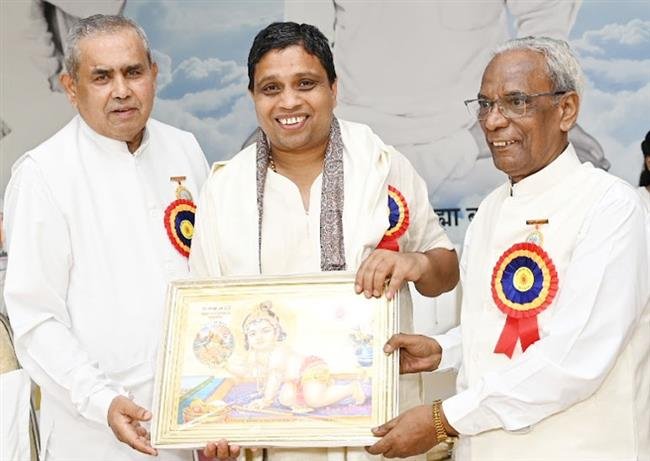 NO OPPOSED TO ANY PATHY, WE ARE AGAINST LOOT AND PLUNDER: ACHARYA BALAKRISHNA