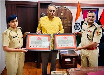 UTCA PRESIDENT  PRESENTED THE CERTIFICATE OF 'ASIA BOOK OF RECORDS' TO CHANDIGARH POLICE