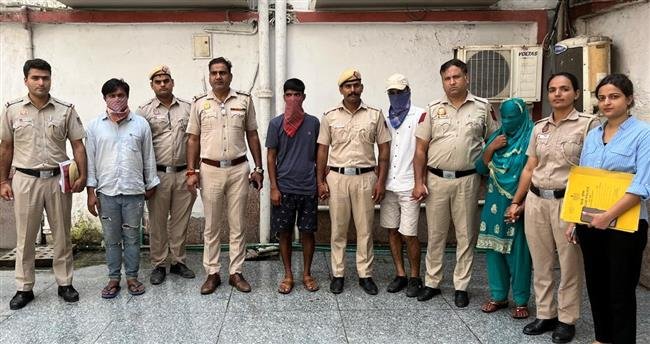 DELHI POLICE RESCUED MINOR GIRL FROM INDO-NEPAL BORDER, KIDNAPPED FOR RANSOM BY FIVE PERSONS