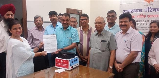 RAJASTHAN PARISHAD  DONATES HORIZONTAL AUTOCLAVE MACHINE AND MULTIPURPOSE HIGH-FREQUENCY SURGICAL UNIT TO CIVIL HOSPITAL, PANCHKULA