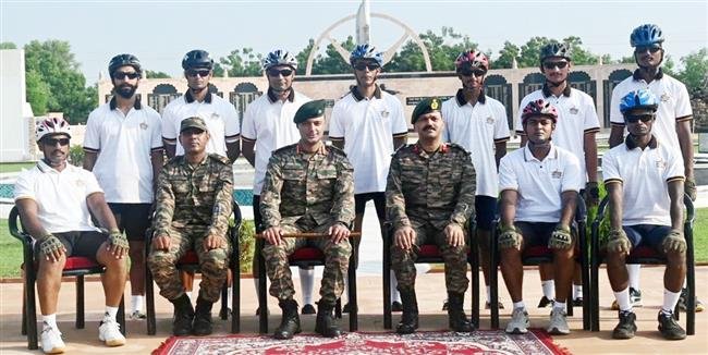 INDIAN ARMY CYCLE EXPEDITION FLAGGED OFF