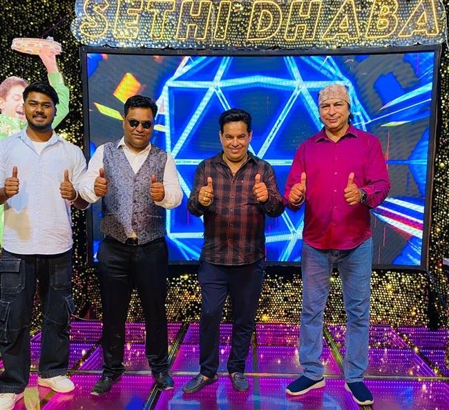 सोनू सेठी और एम के भाटिया सकारात्मक प्रेरणा का एक आदर्श उदाहरण , मिलकर समाज सेवा करने की ठानी.