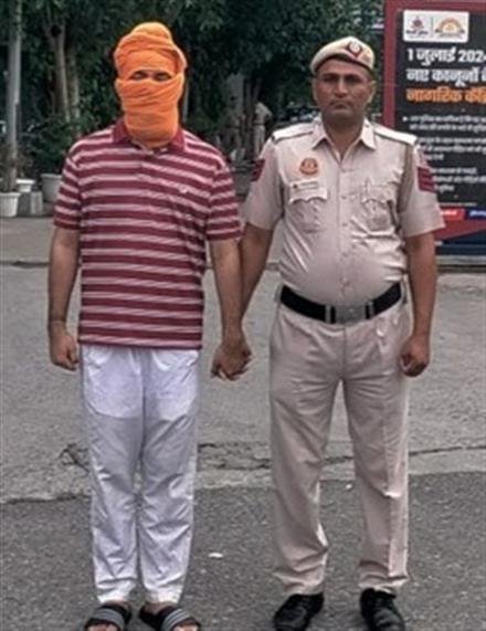 DELHI POLICE NABBED PUNJAB BASED AGENT,  ARRANGED  FAKE MOROCCAN VISA,  PAX DEPORTED FROM  UAE