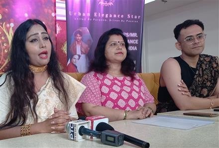 URBAN ELEGANCE STAR PAGEANT FASHION SHOW IN CHANDIGARH ON OCT.2