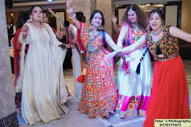 आरती राणा बनी डांडिया क्वीन