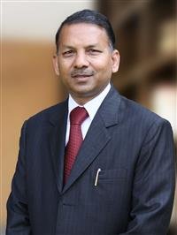 TRIDENT GROUP'S CHAIRMAN EMERITUS, RAJINDER GUPTA, RECEIVES PRESTIGIOUS 'VASTRA RATNA' AWARD