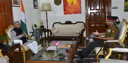 ARMY COMMANDER, WESTERN COMMAND, INTERACTS WITH GOVERNOR OF HIMACHAL PRADESH