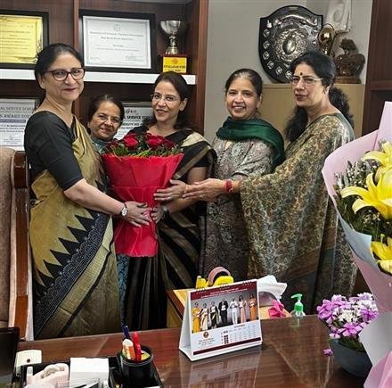 MCM WELCOMES ITS OFFICIATING PRINCIPAL SUMAN MAHAJAN