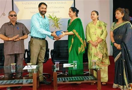 NATIONAL LEGAL SERVICES DAY CELEBRATION AT GOVERNMENT COLLEGE OF EDUCATIONH