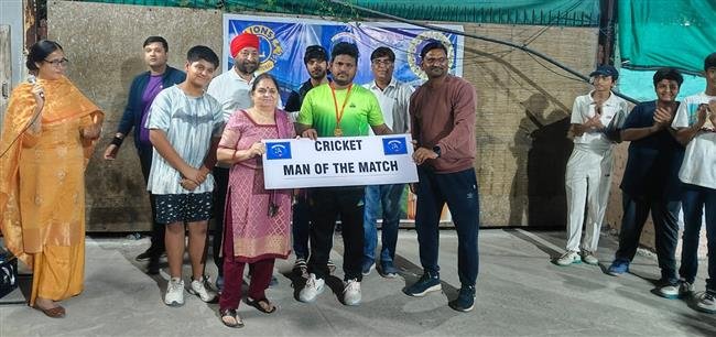 SILVER CITY THEMES RWA CRICKET TOURNAMENT:  BARINDER MAN OF THE MATCH