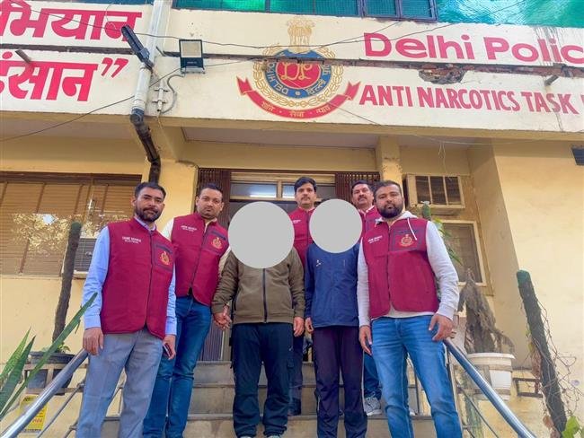 ANTF, CRIME BRANCH RECOVERED 15.670 KG CHARAS WORTH APPROX. RS. 3 CRORES,  FIVE AMONG THREE NEPAL NATIONALS NABBED