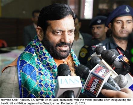 CONGRESS ALWAYS CRITICISES PRIME MINISTER'S PRO-FARMER INITIATIVES: CM