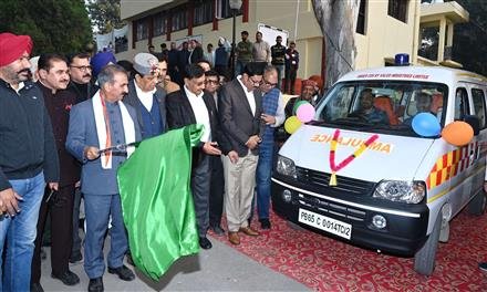 मुख्यमंत्री ने नालागढ़ विस क्षेत्र को 31 करोड़ रुपये की परियोजनाओं की दी सौगात