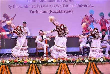 MUSIC IS A GREAT MEDIUM FOR CARRYING FORWARD CULTURES & CIVILIZATIONS: GULAB CHAND KATARIA