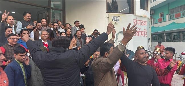 BJP CELEBRATES MAYOR ELECTION WIN