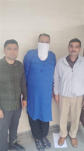 CHANDIGARH PO CELL NABS THREE PROCLAIMED OFFENDERS IN CHEQUE BOUNCE CASES