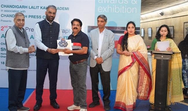 THROUGH THE LENS: A DECADE OF PHOTOJOURNALISM UNVEILED AT TRI-CITY EXHIBITION