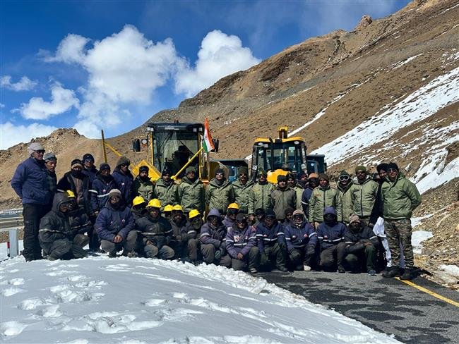 BRO COMMENCES SNOW CLEARANCE OPERATION ON NATIONAL HIGHWAY 3